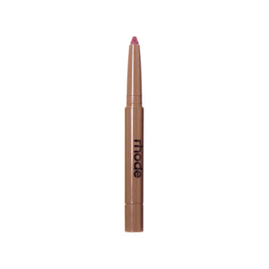 Peptide lip shape - Press - Laylam.ae